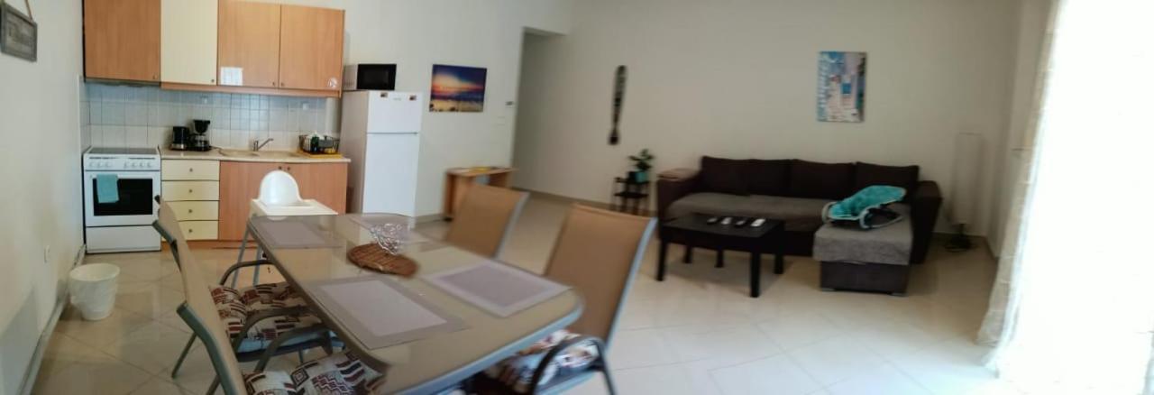 Apartment By The Beach - Nei Epivates Néi Epivátesz Kültér fotó
